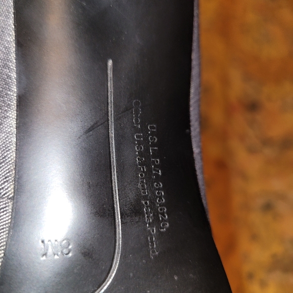 Beautiful Gray Nine West heels - Picture 5 of 5